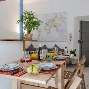Appartamento Tuttomondo Flat With Private Courtyard, Pisa